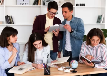 UKM mahasiswa adalah